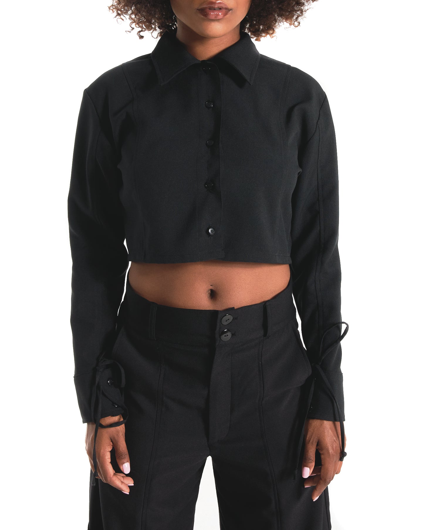 003 CROPPED TIE CUFF BUTTON DOWN SHIRT